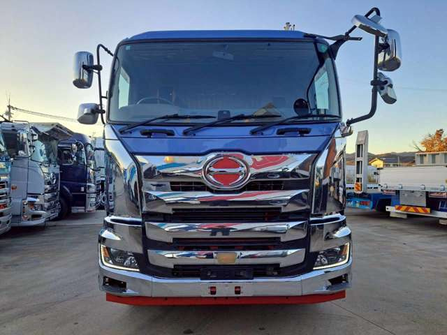 プロフィアダンプ