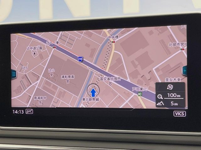 �������i�r:��̊��̂���i�r�́A����������ԓ������o���Ă���܂��B�I�[�f�B�I�@�\���[�����Ă���܂��̂ŁA�^�]�����y���߂܂���