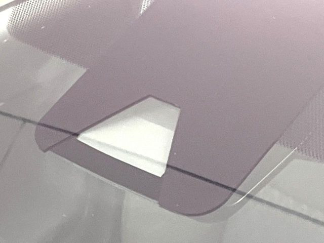 �y�g���^�Z�[�t�e�B�Z���X�z���s���ɑO���̎ԗ�����F�����A�Փ˂������Ȏ��͌x��ƃu���[�L�ŏՓˉ���Ɣ�Q�y�����A�V�X�g�B�����S�Ƀh���C�u�����y���݂��������܂��B