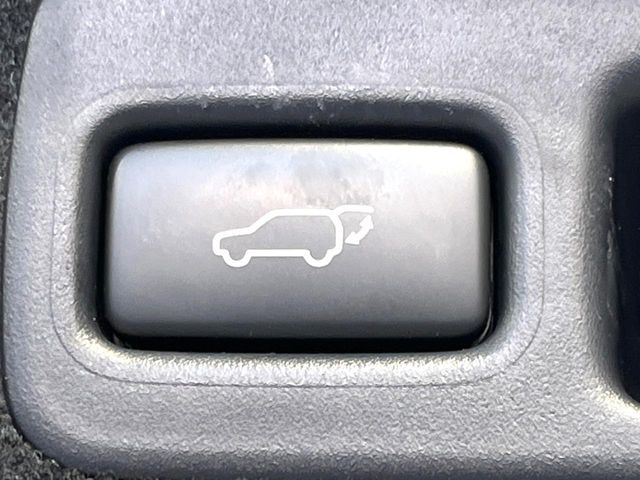 �y�p���[�o�b�N�h�A�z�X�}�[�g�L�[��^�]�Ȃ̃{�^�������������Ń��A�Q�[�g�������ŊJ���܂�!�ו��������Ă��鎞��A�����ʒu�ɂ���o�b�N�h�A��߂�ۂɕ֗��ȋ@�\�ł���