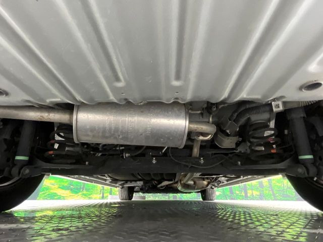 下回りがきれいなうちに、防錆加工の施工がオススメ。降雪地域はもちろん、沿岸部にお住いの方や、趣味でマリン・ウィンタースポーツをされる方にご好評いただいております。