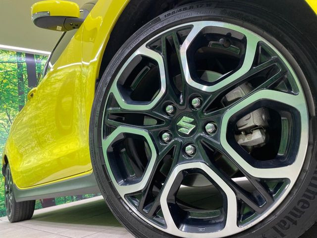 �y����17�C���`�A���~�z�C�[���z�O�ςɃ}�b�`���������A���~�z�C�[���𑕒����Ă���܂��B�e��ЊO�A���~�z�C�[����A�X�^�b�h���X�^�C�����戵�����Ă���܂��B���񂲑��k����������