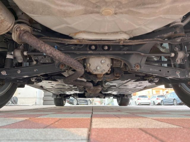 ����肪���ꂢ�Ȃ����ɁA�h�K���H�̎{�H���I�X�X���B�~��n��͂������A���ݕ��ɂ��Z���̕���A��Ń}�����E�E�B���^�[�X�|�[�c���������ɂ��D�]���������Ă���܂��B