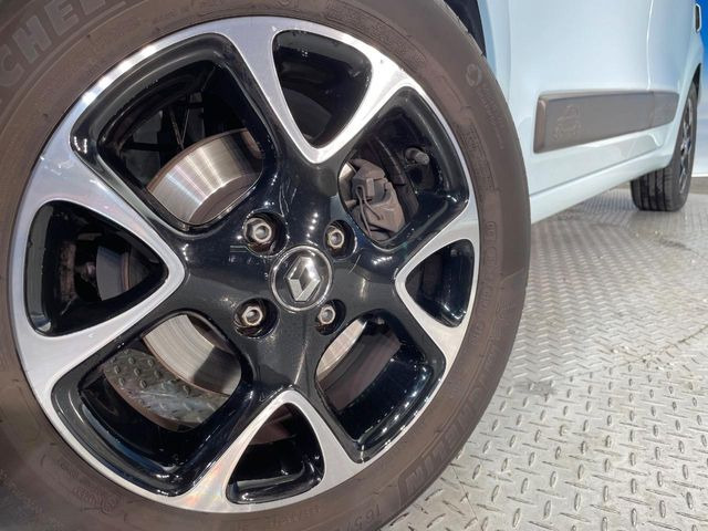 ������15�C���`�A���~�z�C�[��:�A���ԂȂ�ł͂̑�z����������x����z�C�[���Ƒ����ł�!���{�Ԃ̑���Ɋ���Ă�����ɂ����Б̊����Ē��������قǁA�������x���ł܂Ƃ܂��Ă��܂�!