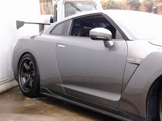 �X���b�g���[�^�[/HKS�C���e�[�N�p�C�v/HKS�u���[�I�t/SONAR���C�i�Y�}�w�b�h���C�g/LED�e�[��/HKSEVC/�J�[�{���R���r�X�e�A�����O/�o�b�N�J����/�J�[�{���t�F���_�[�_�N�g