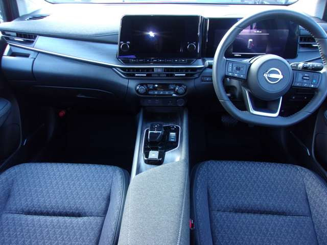 ノートオーラ1.2 G FOUR 4WD