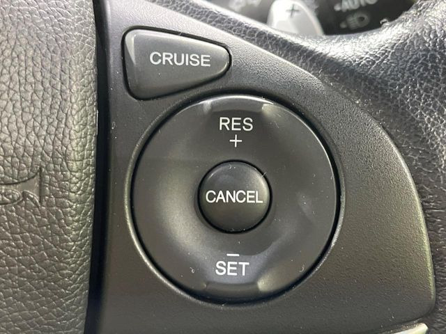 �y�N���[�Y�R���g���[���z�������H�����N���N���s�B�A�N�Z���𗣂��Ă���葬�x�ő��s���ł��A�������^�]���̕��S���y��!�����E�������ȒP�ȃX�C�b�`����Œ����ł��܂��B