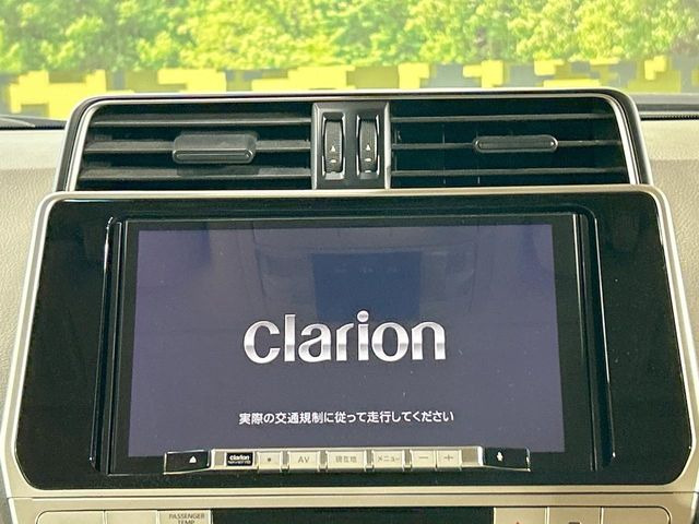 �y�i�r�Q�[�V�����z�g���₷���i�r�ŖړI�n�܂ł�������ē����Ă���܂��B�e��I�[�f�B�I�Đ��@�\���[�����Ă���A���Ԃ̉^�]������Ɋy�����Ȃ�܂�!!