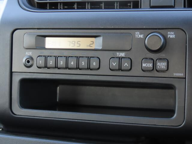 ���W�I�̏����f�b�L�𑕔����Ă܂�!�e��i�r�̂��p�ӂ��I�v�V�����ł��p�ӂ��Ă���܂��̂ŁA���Ȃ�Ƃ��\���t����������(^^��