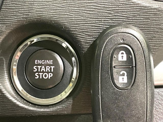 �y�L�[���X�X�^�[�g�V�X�e���z�J�o����|�P�b�g�ɓ��ꂽ�܂܂ł��h�A�̎{���E�������\�ȃX�}�[�g�L�[�𑕔��B�G���W���̃I���E�I�t�����J�M�����o���K�v����������Ƃ��Ă��֗��ł���