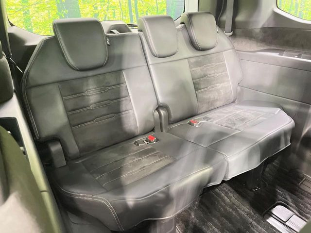 3��ڃV�[�g�͂�������ԗǍD����l�ł��������ƍ����Ē����܂��̂ŁA��l���ł̂��o���������N���N�ł��􂲉Ƒ��ŁA�C�̒m�ꂽ���ԂŁA�h���C�u�ɍs���̂��y���݂ł��ˁ�