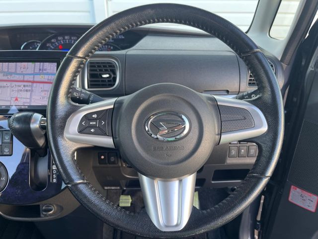 �y�����v�����X�e�A�����O�z�㎿�Ȋv���g�p���邱�ƂŁA��ɂ����������݂ƂĂ��^�]���₷���n���h���ł���