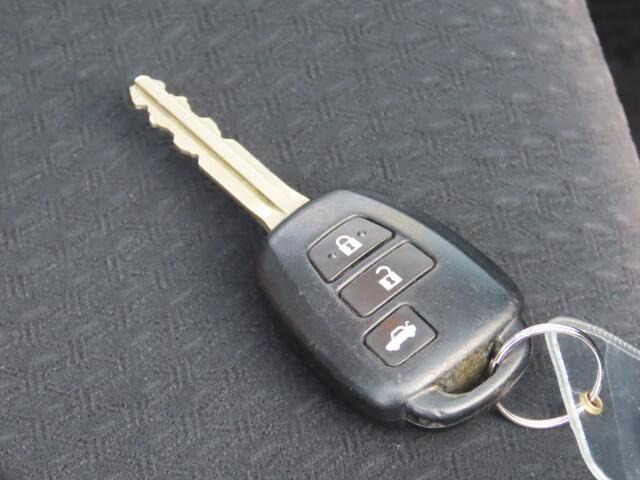 �L�[���X�L�[�G���g���[�ŎԊO����h�A�̊J���y�`���ł��l