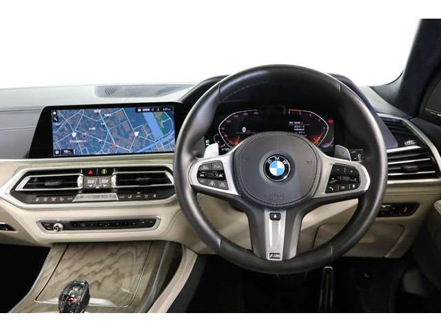 お車の詳細やオプション等の詳細が気になる方は、是非ロペライオの公式ホームページをご覧ください!!お買い得情報なども御座いますのでチェックをお忘れなく!!http://www.loperaio.co.jp/