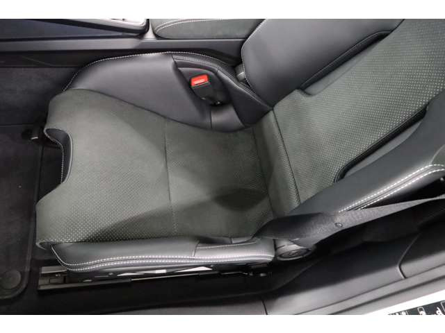 ���@�C�U�b�nPKG�����ɂ��CFRP�p�[�c�𑽐��̗p�B���s���\�ƌy�ʉ���O��ǋ������T�[�L�b�g�u���̈��ł��B