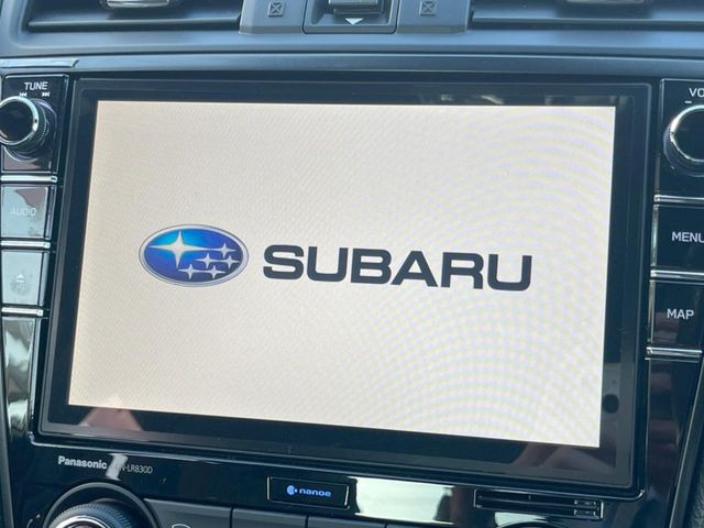 �y�����p�i�\�j�b�N���r���g�C���i�r�z�C���e���A�ɗn�����ރX�^�C���b�V���ȁu��p�݌v�i�r�v�𑕔��􎋔F���⑀�쐫�ȂǊ�{���\�ɂ��D��A���㎿�ȃJ�[���C�t�����y���݂��������܂��B