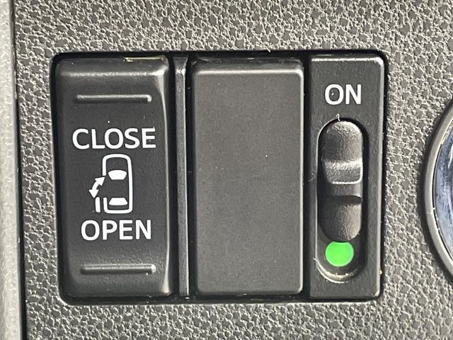 �y�p���[�X���C�h�h�A�z�X�}�[�g�L�[��^�]�Ȃ̃X�C�b�`�ŃX���C�h�h�A�̊J���\���d��������͂����ăh�A���J����K�v�������A���������q�l�ł��A�d���ו��������Ă��鎞�����N�ɊJ���߂ł��܂���