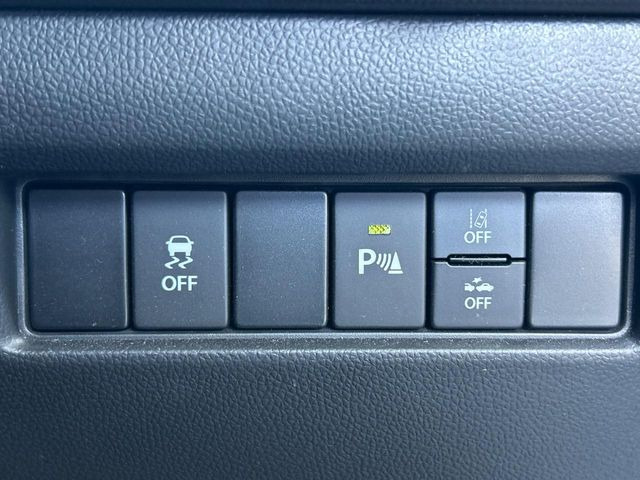 �y�X�Y�L �Z�[�t�e�B�T�|�[�g�z���s���ɑO���̎ԗ�����F�����A�Փ˂������Ȏ��͌x��ƃu���[�L�ŏՓˉ���Ɣ�Q�y�����A�V�X�g�B�����S�Ƀh���C�u�����y���݂��������܂��B