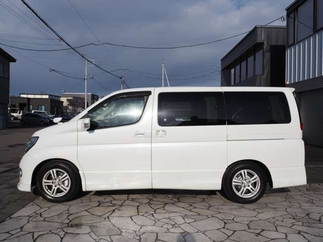 �ЊO�̃I�v�V�����AHDD�i�r��ETC�A�G�A����18�C���`AW�Ȃǂ̃I�v�V���������p�Ӓv���܂�!���Ȃ������̈�������`�������Ē����܂���