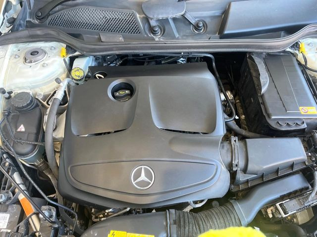 �����X�ł́A�e���[�J�[�̐�p�f�f�e�X�^�[�𓱓��B���Ǝ��i�����e�N�j�J���X�^�b�t���풓���Ă���܂��̂ŁA������̍ۂɂ����S���Ă����p���������܂��B