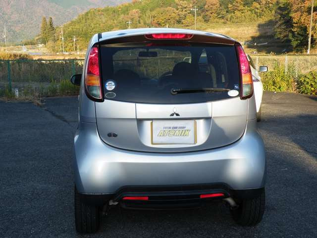 ���X�ł́A���Ѓg���[���[�őS���̃I�[�g�I�[�N�V�����E�̔��X���ꊇ���t���s���Ă���ǎ��Ȕ���Ԃ������������܂�!���q�l���������Ē����邨���ȉ��i�E�i���ɒ��킵�Ă���܂��̂Ő����x���A��������!!