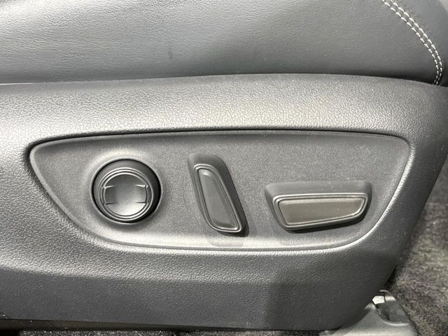 �y�p���[�V�[�g�z�X�C�b�`��ŊȒP�ɃV�[�g�̔��������\!�d��������͂�����܂���!���K�ȃV�[�g�|�W�V�����ɃZ�b�g���āA���K�ȃh���C�u�����y���݂��������B