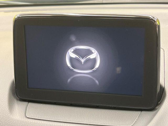 �y�}�c�_�R�l�N�g�i�r�z�ԓ��̕��͋C�Ƀ}�b�`������̌^�^�C�v�̃i�r�B�e����q�ݒ��Bluetooth�Đ����A�l�X�ȋ@�\���y���߂܂��B�����I�ȃ_�C�������삪�\�ŁA�g��������ǍD�ł��B