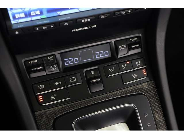 ���y���C�I�ł͑S���e�n���炨�⍇���𒸑Ղ��Ă���A�����S�̂̂��_��̖�4���̓����[�g�_��ƂȂ�܂��B���Ԃ̏�Ԃ���ɋC�ɂȂ�_�͂��A��������΂��d�b���[���ɂĂ��`�������Ē����܂��B