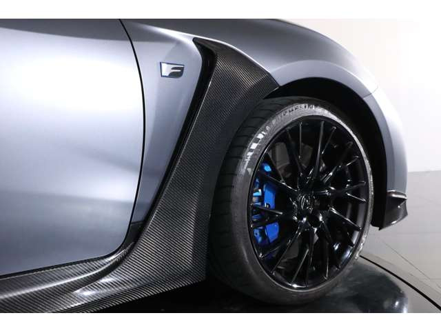 �E�p�t�H�[�}���X�_���p�[�E�`�^���}�t���[/�u���[�T�e���}�t���[�o�b�t���E�Z�~�A�j�����{�v�u���[&�A�N�Z���g�z���C�g�n�C�o�b�N�X�|�[�c�V�[�g+�^�]��/����ȃx���`���[�V�����@�\