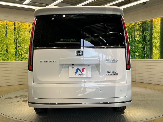 安心の最長10年・走行無制限保証(有償)をご用意。保証内容も充実はもちろん、無料点検&オイル交換や、年中無休の全国・24時間ロードサービスも付帯されておりますのでご安心下さい。