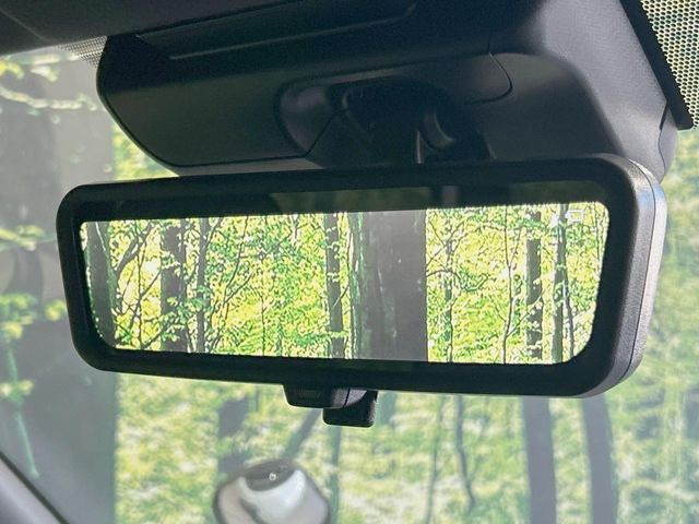 �y�f�W�^���C���i�[�~���[�z��Ȃ̑傫�ȉו��⓯��҂Ō�����m�F���Â炢���ł����S!�J�������B�e�����ԗ�����̉f�������[���~���[���ɕ\���B�N���A�Ȏ��E�ŏ󋵂̊m�F���\�ł�!