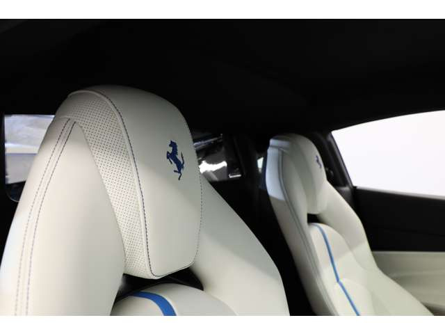 �I�v�V������ԗ��ڍׂɊւ��ẮA����HP���炲�����������܂��B