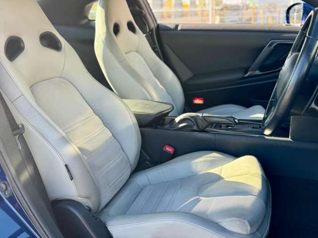 �^�]�Ȏ���ɂȂ�܂��B�ڍ׉摜�Ȃǂ����[���܂���LINE�ɂđ��点�Ă������������o���܂��̂ŁA���C�y�ɂ��\���t�����������܂��B�����̂��q�l�ɂ������S���Ă��_��`���[�ԁA�ۏ؂܂ł��C�����������B