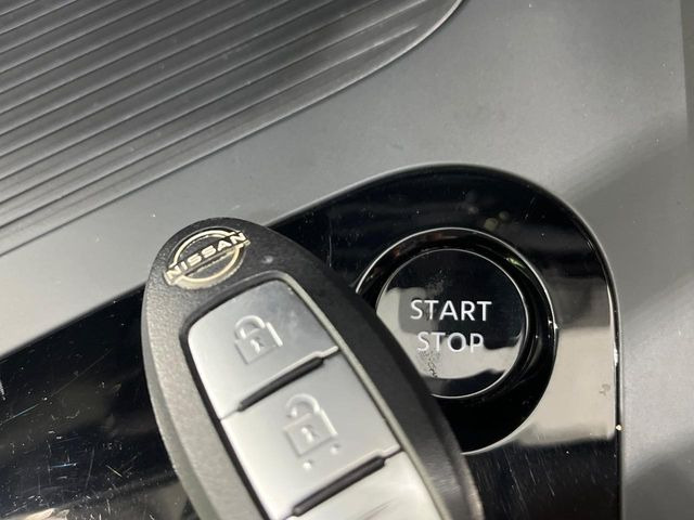 �y�C���e���W�F���g�L�[�z�J�o����|�P�b�g�ɓ��ꂽ�܂܂ł��h�A�̎{���E�������\�ȃX�}�[�g�L�[�𑕔��B�G���W���̃I���E�I�t�����J�M�����o���K�v����������Ƃ��Ă��֗��ł���