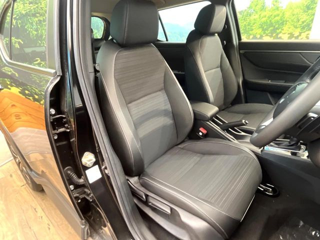 �y�n�[�t���U�[�V�[�g�z�������ƍ���S�n�𗼗������l�C�̃V�[�g���w�ʁE���ʂ̃t�@�u���b�N�f�ނ́A�ʋC���̗ǂ��⊊��ɂ����ɗD��Ă��܂��B�C���╞���ɍ��E���ꂸ���K�ɂ���肢�������܂��B