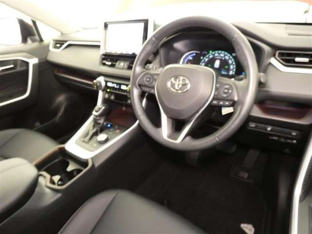 RAV42.5 ハイブリッド G E-Four 4WD