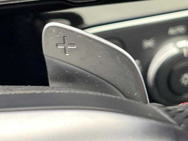 ���X�e�A�����O�p�h���V�t�g:�N�C�b�N�ȃV�t�g���삪�\!���X�|���X�������A���Ȃ��̃M�A�ϑ��ɂ�������Ƃ��Ă��Ă���܂�!���Ԃƈ�̂ƂȂ�鑕���ł��B