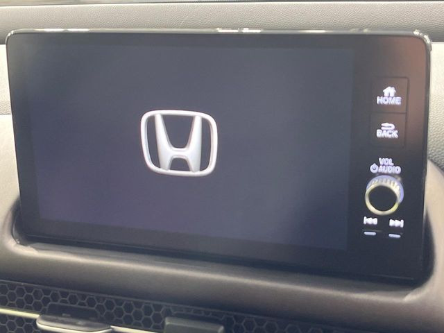 �y9�C���` �z���_�R�l�N�g�f�B�X�v���C�z���F���̍������ʃf�B�X�v���C�Ńi�r�̎g�p��A�������̃X�}�[�g�t�H���ƘA�g����bluetooth�ł̉��y�Đ����\�ł���