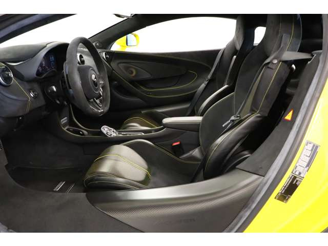 �T�[�L�b�g��I�����[�h���s�ɖ�킸�h���C�o�[�ƃp�t�H�[�}���X���d�������݌v�ƂȂ��Ă���܂��B