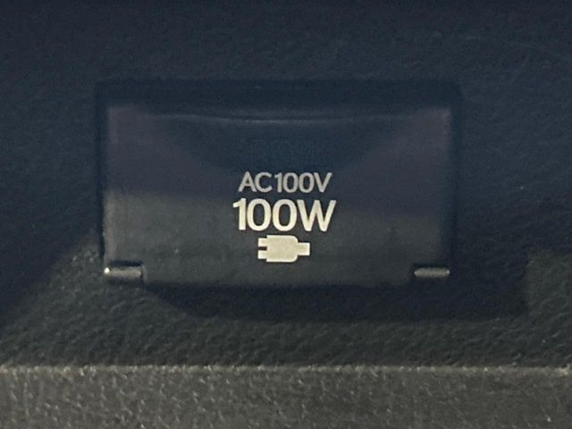 �y�A�N�Z�T���[�R���Z���g�z�L�����v��X�|�[�c�A�A�E�g�h�A�ł̃A�N�e�B�r�e�B�͂������A�ЊQ�E��d�̍ۂɏ����ɂ��Ȃ�AC100V�R���Z���g�𑕔���P�[�^�C��^�u���b�g�A�Q�[���@��̏[�d�ɂ���