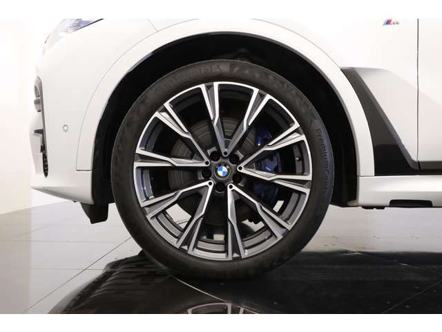 燃費にも優れており、サイズからは想像以上に経済的。