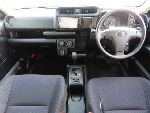 ���O���̐��|�E�K���X�n�{�f�B�R�[�e�B���O��CAR�N���[�j���O���Ǝ҂��{�H�������܂��̂ő�ϐ����B�I���b�N�X�����Ԃł݂͂Ȃ��܂ɉ��K�ȃh���C�u�����񑩁B