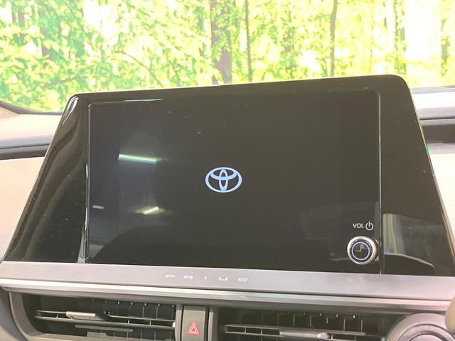 �y8�C���` �f�B�X�v���C�I�[�f�B�I�z���ʂ̃f�B�X�v���C��AppleCarPlay��AndroidAuto�����p�\�B�傫�ȉ�ʂŃX�}�z�i�r�A�v���������p���������܂���