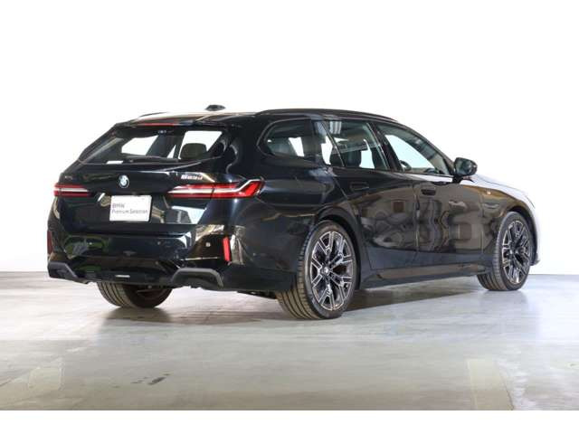 5シリーズツーリング523d xドライブ Mスポーツ 4WD