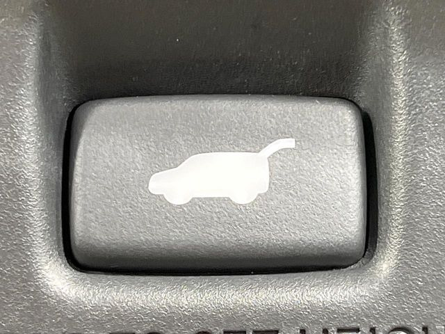 �y�p���[�o�b�N�h�A�z�X�}�[�g�L�[��^�]�Ȃ̃{�^�������������Ń��A�Q�[�g�������ŊJ���܂�!�ו��������Ă��鎞��A�����ʒu�ɂ���o�b�N�h�A��߂�ۂɕ֗��ȋ@�\�ł���