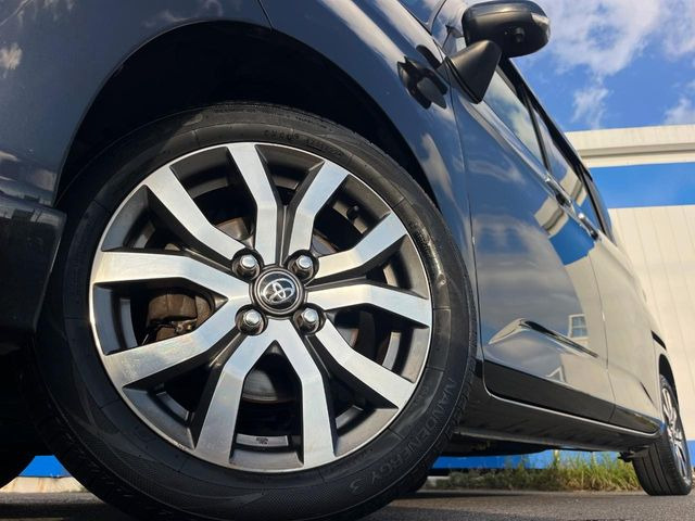 �y�����A���~�z�C�[���z�O�ςɃ}�b�`���������A���~�z�C�[���𑕒����Ă���܂��B�e��ЊO�A���~�z�C�[����A�X�^�b�h���X�^�C�����戵�����Ă���܂��B���񂲑��k����������