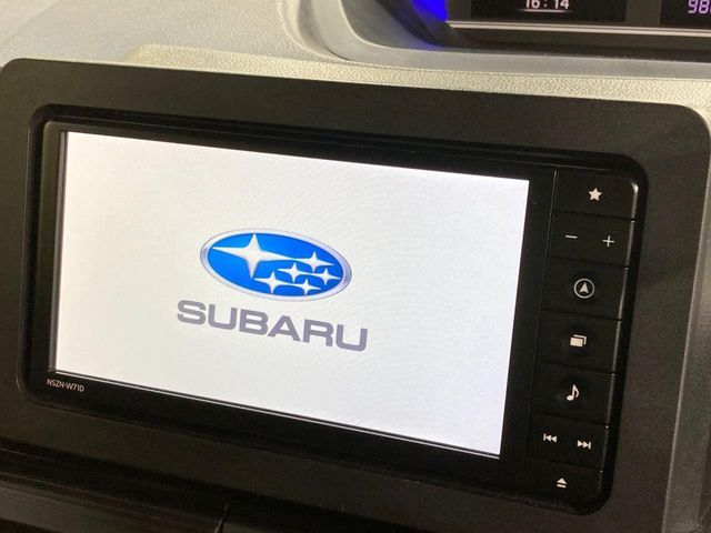 �y�����i�r�z�l�C�̏����i�r�𑕔����Ă���܂��B�i�r�̎g���₷���͂������A�I�[�f�B�I�@�\���[��!�L�����v�◷�s�͂������A�ʋ΂┃�����ȂǕ��i�̃h���C�u���y�����Ȃ�͂���