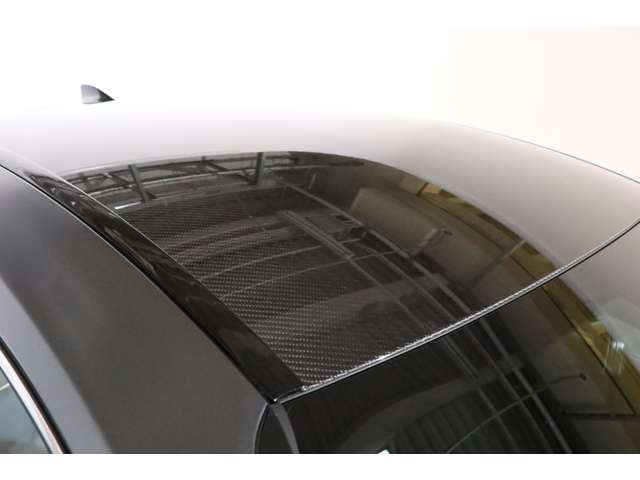 �E�u���[&�A�N�Z���g�z���C�g�X�e�A�����O/�V�t�g�m�u�E�u���[�J�[�{���I�[�i�����g�p�l���E�A�j�o�[�T���[�v���[�g�E�G���{�X���[�t