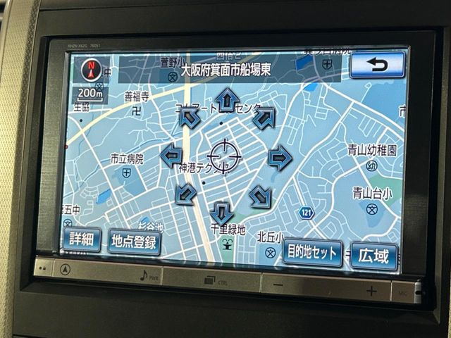 �y�����i�r�z�l�C�̏����i�r�𑕔����Ă���܂��B�i�r�̎g���₷���͂������A�I�[�f�B�I�@�\���[��!�L�����v�◷�s�͂������A�ʋ΂┃�����ȂǕ��i�̃h���C�u���y�����Ȃ�͂���