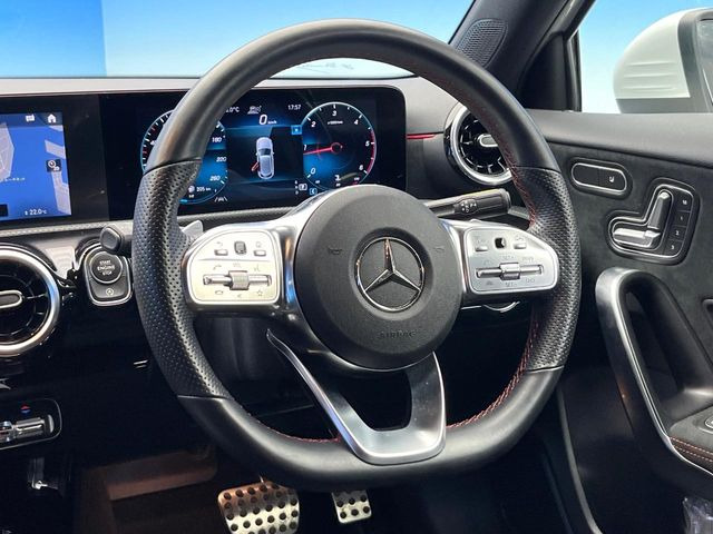 ���n���h�����̃X�������Ȃ��A���ꂢ�ȏ�Ԃ��ێ����Ă���܂��B�e�X�C�b�`���̓�����m�F�ς݂ł��B